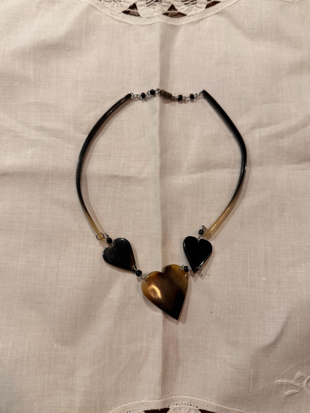 Vintage Heart Pendant Necklace in Black and Amber - Women's Fashion Jewelry
